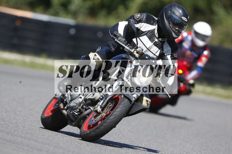 /Archiv-2025/48 25.08.2025 Cornu Master School ADR/blau-bleu/13